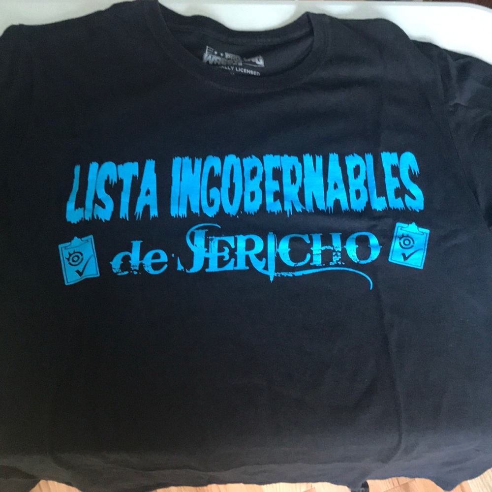 Chris Jericho “Ingobernables” tshirt
